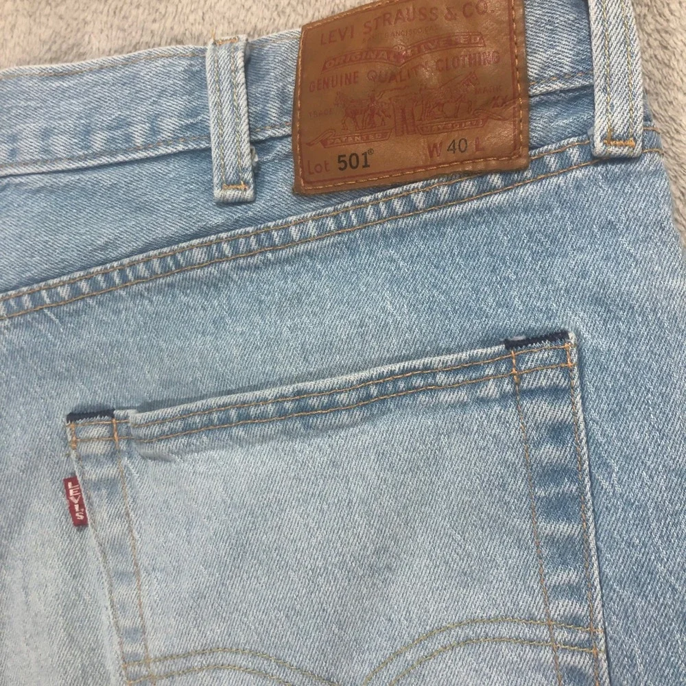Levi's Denim Shorts 501 Light Wash Casual Everyday Wear Size‎ 40